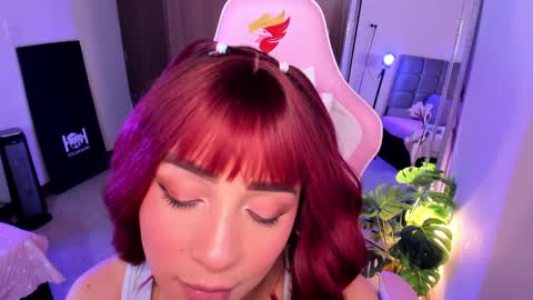 Snapshot of miaa_06 chatting on 15, 4, 2026 mia nicolle online show from 15, 4, 2026