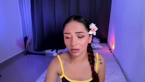 Snapshot of miaa_06 chatting on 4, 7, 2026 mia nicolle online show from 4, 7, 2026