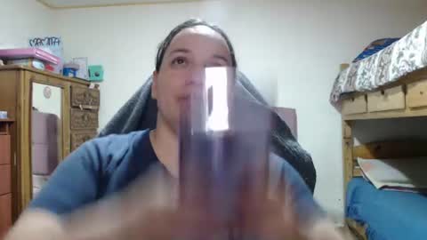 MIA online show from 10, 6, 2026