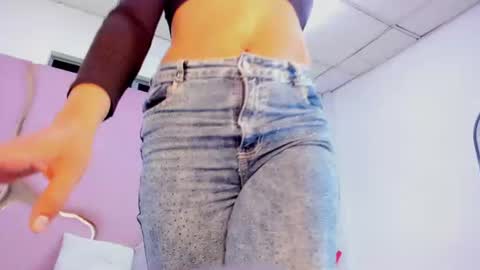 Snapshot of miaacarterss chatting on 27, 6, 2026 miaacarterss online show from 27, 6, 2026