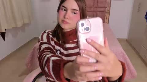 Mia  online show from 21, 7, 2026