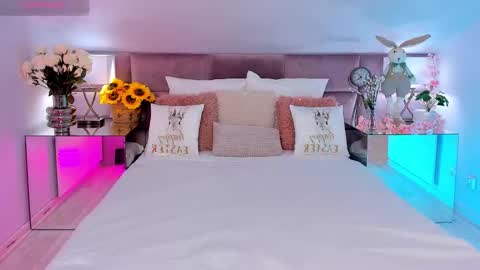 Mia online show from 25, 3, 2026