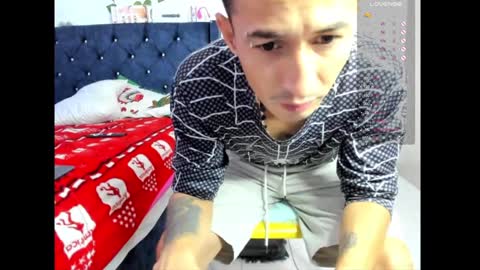 Snapshot of miaandluciferxxx chatting on 6, 12, 2024 miaandluciferxxx online show from 6, 12, 2024