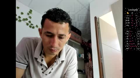 Snapshot of miaandluciferxxx chatting on 12, 12, 2024 miaandluciferxxx online show from 12, 12, 2024