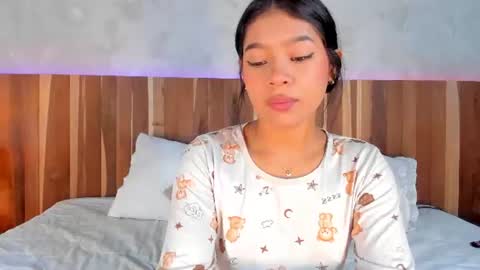 Snapshot of miaasummeer chatting on 7, 7, 2026 MiaaSummeer online show from 7, 7, 2026
