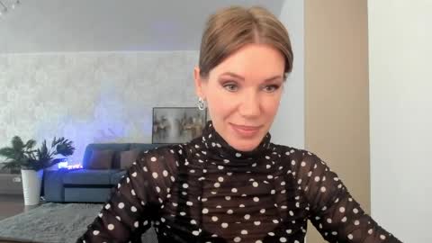 Mia online show from 28, 5, 2026