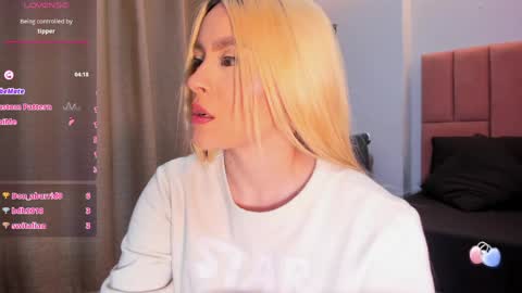 MiaCarper online show from 21, 4, 2026