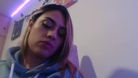 Snapshot of miacollings1 chatting on 30, 11, 2025 Miia online show from 30, 11, 2025