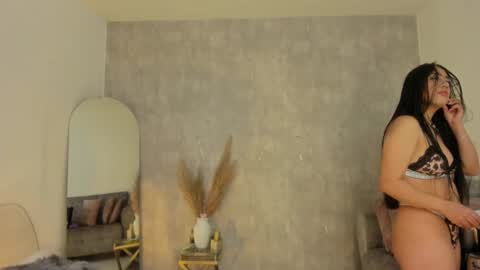 Snapshot of miacoopersx chatting on 25, 1, 2025 miacooper online show from 25, 1, 2025