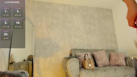 Snapshot of miacoopersx chatting on 11, 2, 2025 miacooper online show from 11, 2, 2025