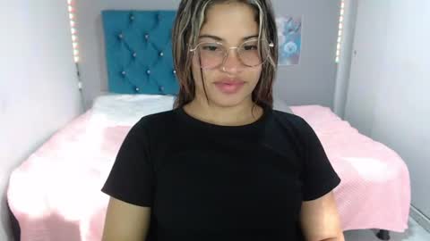 miacumgirl online show from 7, 7, 2026