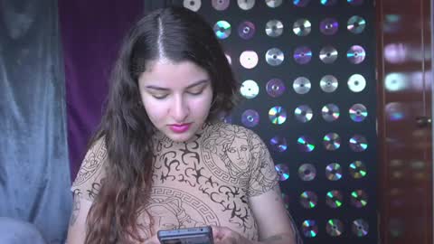 Mia online show from 6, 6, 2026