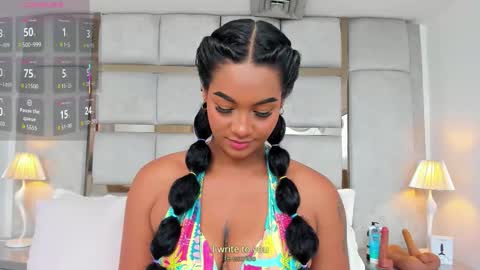 Snapshot of miaebony_ chatting on 23, 11, 2025 Call me Mia online show from 23, 11, 2025