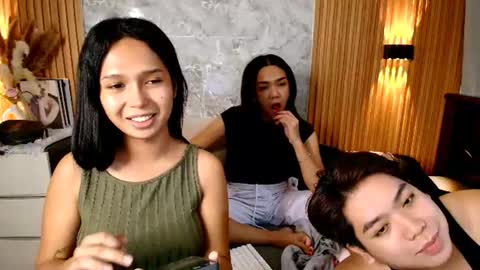 Snapshot of miafuckingwill chatting on 8, 7, 2026 miafuckingwill online show from 8, 7, 2026