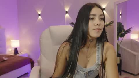 Mia Gomez online show from 14, 11, 2025