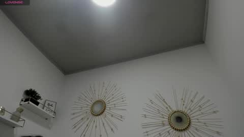 Miah Collins online show from 29, 9, 2025