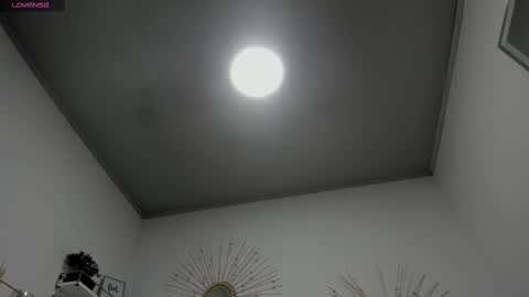 Miah Collins online show from 30, 10, 2025