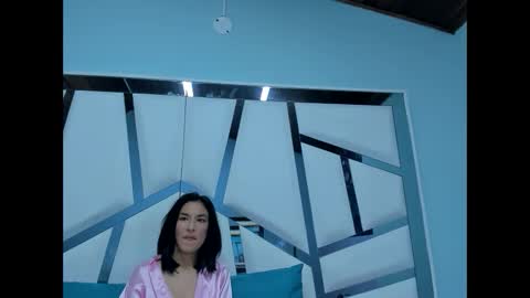 Snapshot of miaharper2 chatting on 15, 12, 2025 Mia Harper online show from 15, 12, 2025