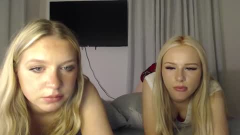 Snapshot of miaharperxox chatting on 22, 12, 2024 Mia Harper online show from 22, 12, 2024