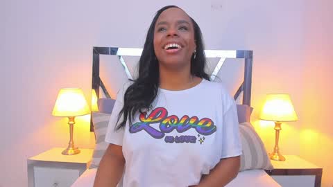 Snapshot of miajhonsonnn_ chatting on 14, 12, 2024 Mia Jhonson online show from 14, 12, 2024