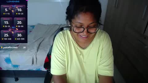 miajoseph_ online show from 27, 2, 2025