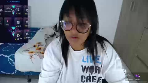 miajoseph_ online show from 10, 9, 2025