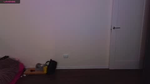 milanaaaa online show from 8, 2, 2025