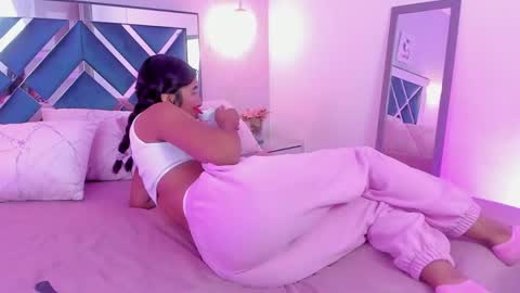Mia Khalifa online show from 5, 3, 2025