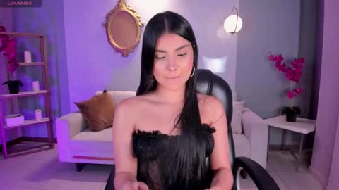 Call me Mia  online show from 9, 2, 2026