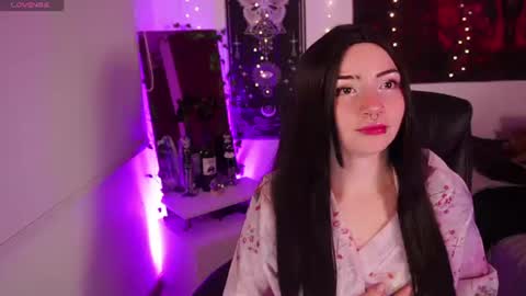 Lili online show from 5, 7, 2026