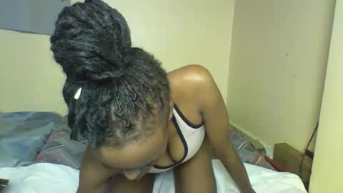 Snapshot of miami_muffin chatting on 16, 2, 2026 Muffin online show from 16, 2, 2026