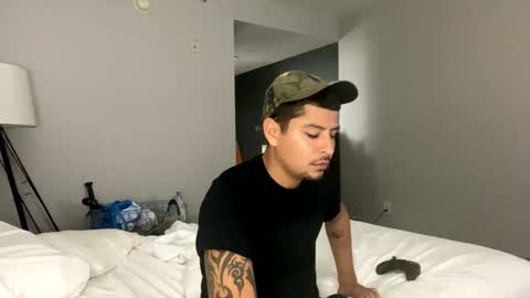 Snapshot of miamiclos1 chatting on 15, 1, 2025 miamiclos1 online show from 15, 1, 2025