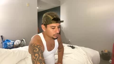 Snapshot of miamiclos1 chatting on 15, 1, 2025 miamiclos1 online show from 15, 1, 2025