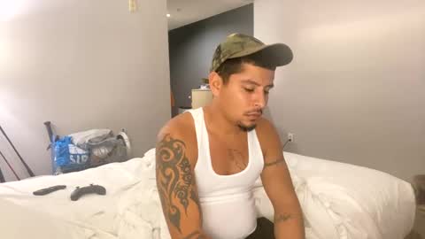 Snapshot of miamiclos1 chatting on 16, 1, 2025 miamiclos1 online show from 16, 1, 2025