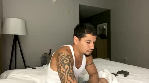 Snapshot of miamiclos1 chatting on 21, 1, 2025 miamiclos1 online show from 21, 1, 2025