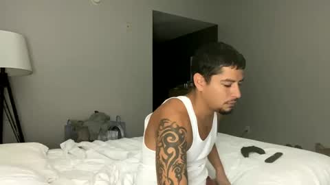 Snapshot of miamiclos1 chatting on 29, 1, 2025 miamiclos1 online show from 29, 1, 2025