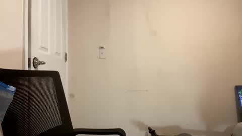 Snapshot of miamiclos1 chatting on 13, 9, 2025 miamiclos1 online show from 13, 9, 2025