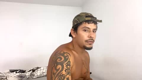 Snapshot of miamiclos1 chatting on 2, 10, 2025 miamiclos1 online show from 2, 10, 2025