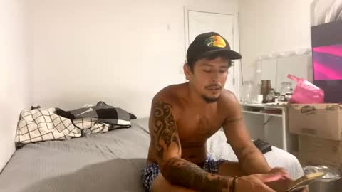 Snapshot of miamiclos1 chatting on 25, 10, 2025 miamiclos1 online show from 25, 10, 2025