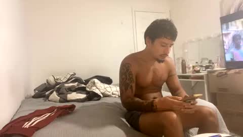 Snapshot of miamiclos1 chatting on 28, 10, 2025 miamiclos1 online show from 28, 10, 2025