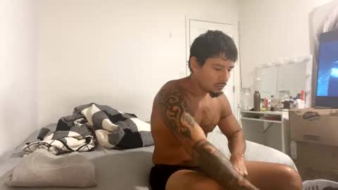 Snapshot of miamiclos1 chatting on 30, 10, 2025 miamiclos1 online show from 30, 10, 2025