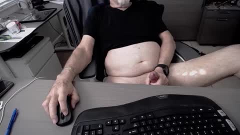 Snapshot of miamiguy141 chatting on 18, 12, 2025 miamiguy141 online show from 18, 12, 2025