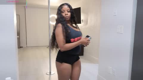 MiamiWorld online show from 4, 4, 2026