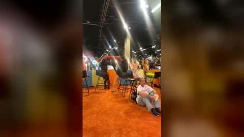 MiamiWorld online show from 12, 4, 2026