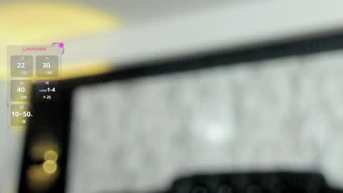 Snapshot of miamontoya chatting on 22, 1, 2025 Mia   -5 7001400 Follow  online show from 22, 1, 2025