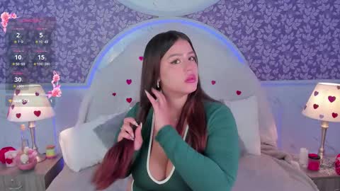 Mia   -5 7001400 Follow  online show from 9, 3, 2026