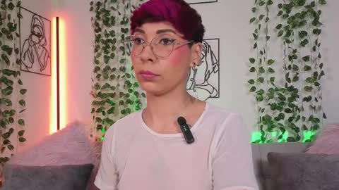 Mia Morgann online show from 28, 3, 2026