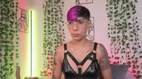 Mia Morgann online show from 28, 5, 2026