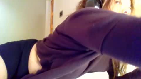 MiaMuffn online show from 8, 12, 2024