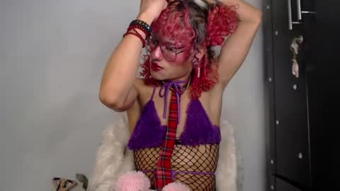 Snapshot of miancuntydoll chatting on 3, 1, 2025 MianCuntyDoll online show from 3, 1, 2025